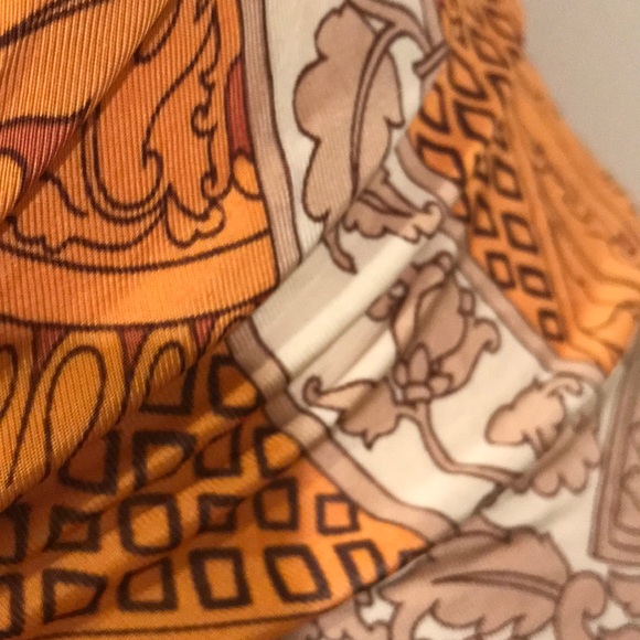 Elegant Maxi Dress - Picture 8 of 8